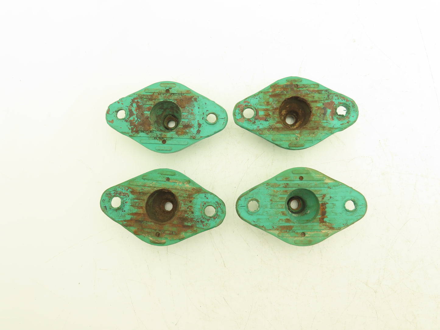 VMC R-3 Vibration Isolator Mount Green Neoprene 750Lb Load Lot of 4