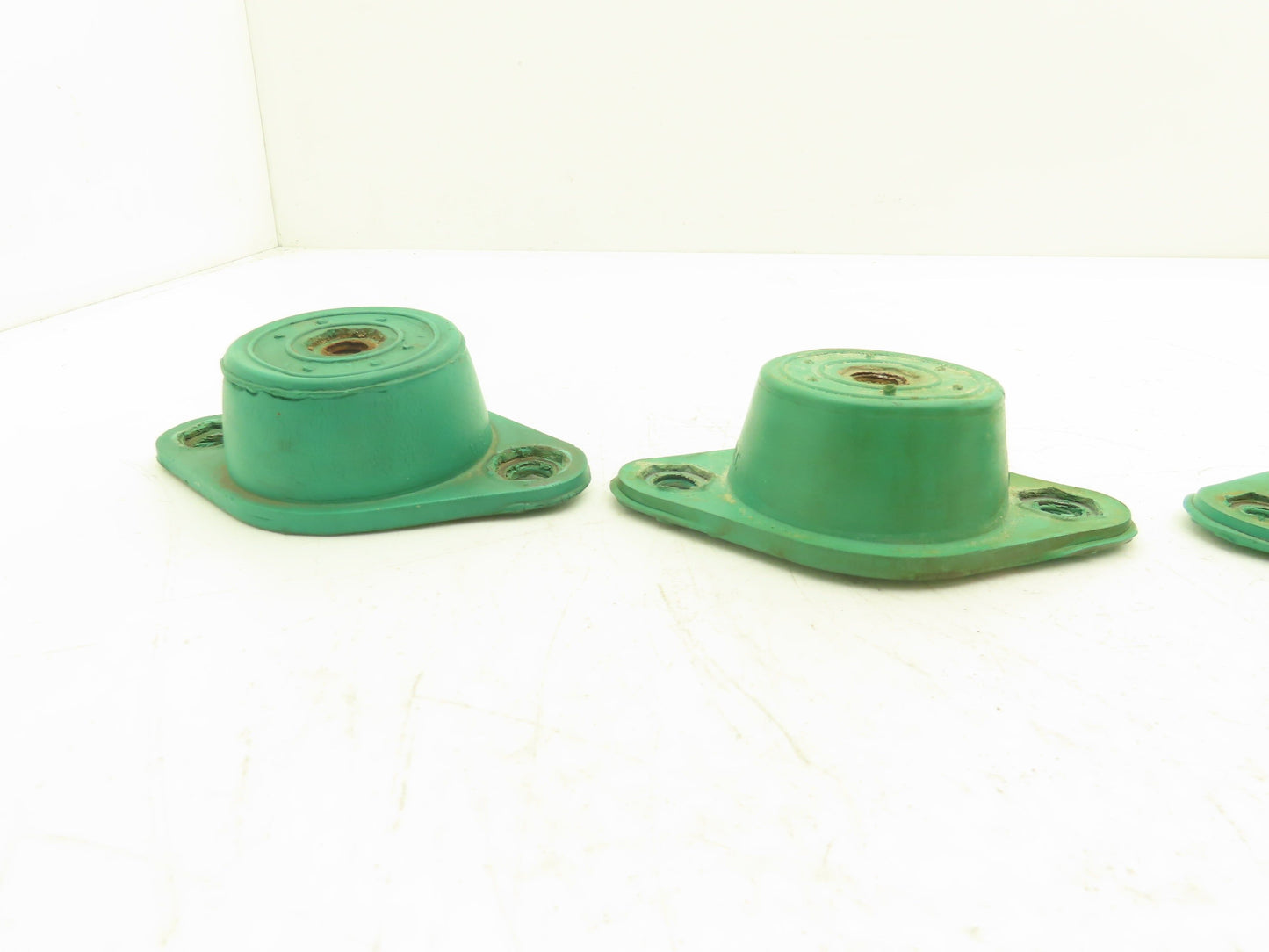 VMC R-3 Vibration Isolator Mount Green Neoprene 750Lb Load Lot of 4