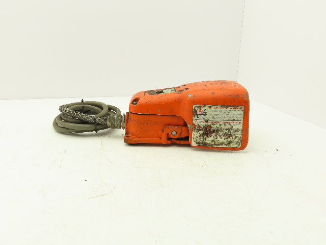 Hercules 536-SWH Hercules Foot Pedal Switch Full Shield 1/2Hp 120/240V Orange