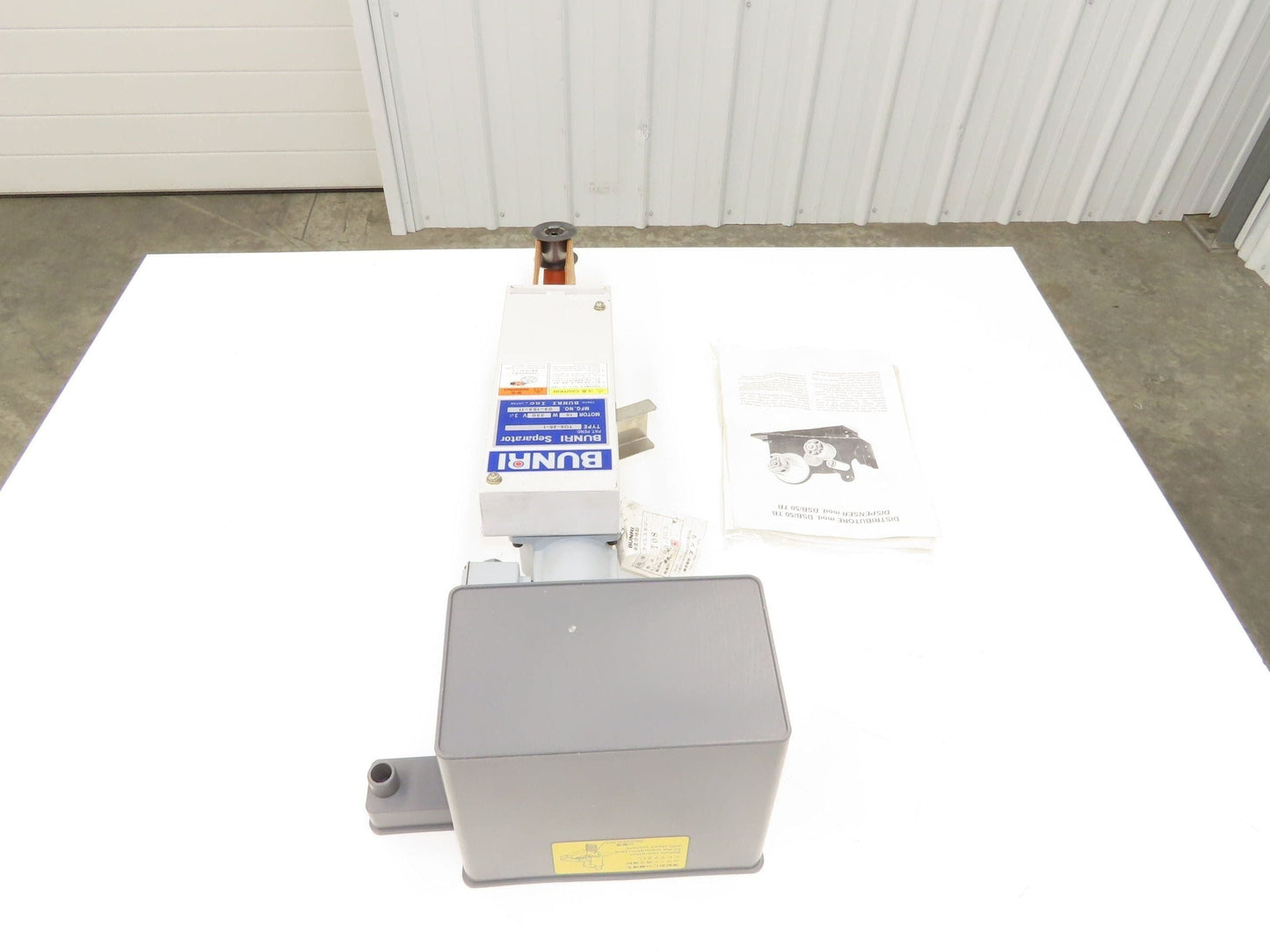 Bunri TOS-25-1 Separator Oil Skimmer 1" Wide Belt 8" Immersed 200V 3Ph Motor