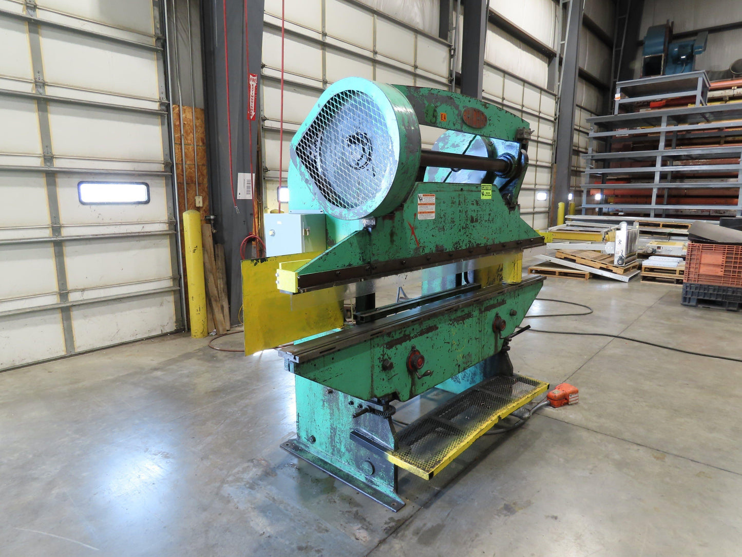 Chicago Mechanical Press Brake 8' Ram 2" Stroke 1.5Hp 460V