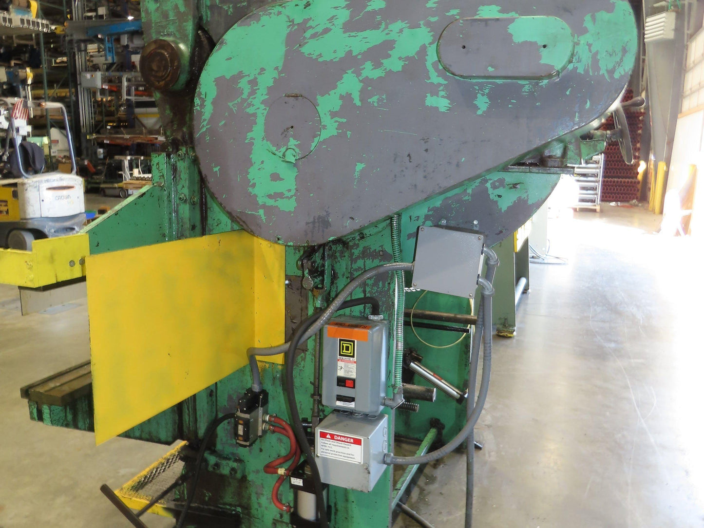 Chicago Mechanical Press Brake 8' Ram 2" Stroke 1.5Hp 460V