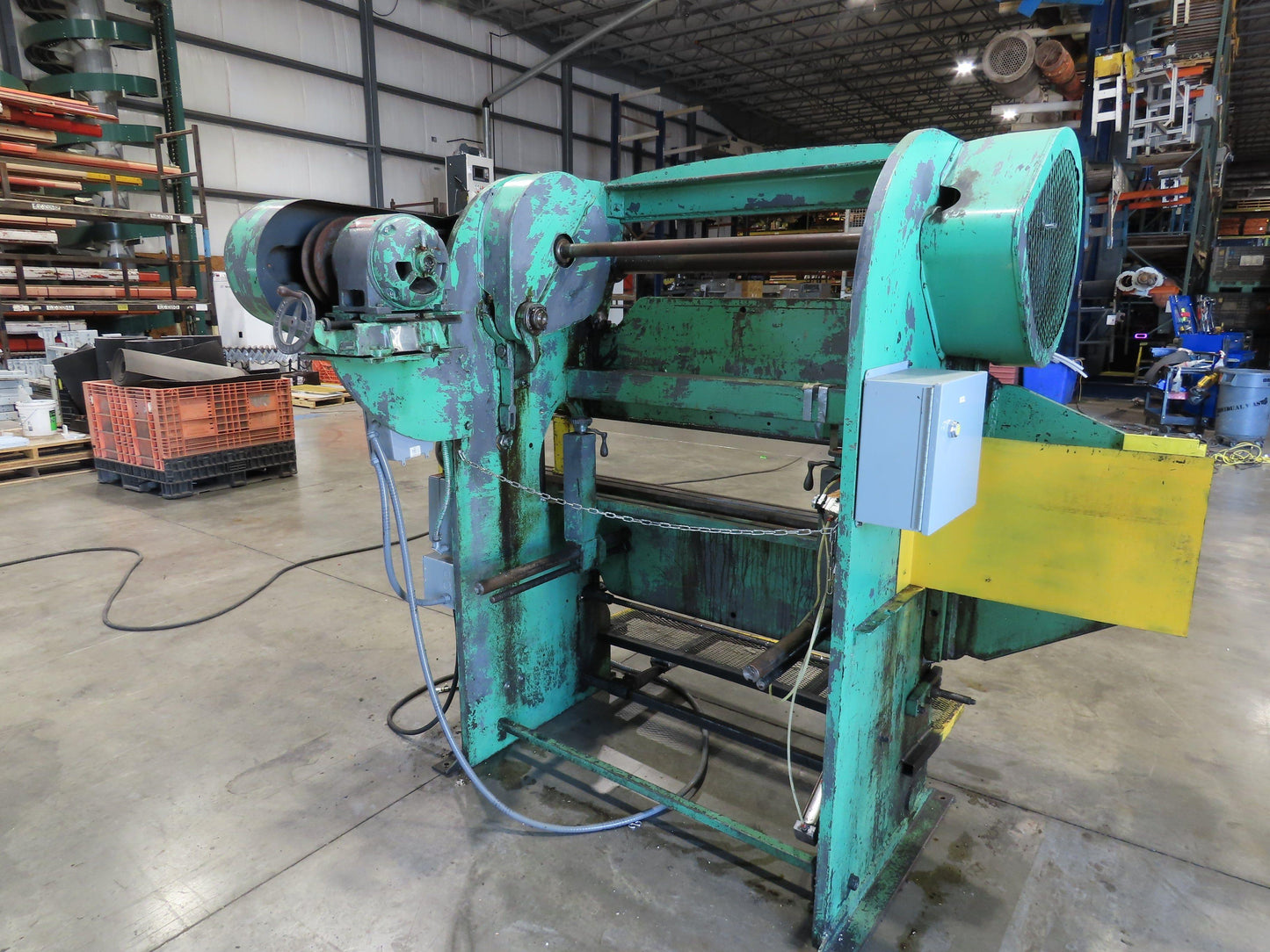 Chicago Mechanical Press Brake 8' Ram 2" Stroke 1.5Hp 460V