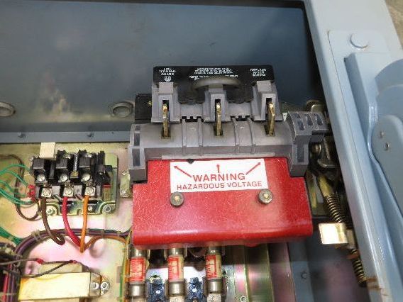 Allen Bradley 1334-FJB VFD Adjustable Frequency Drive 15Hp 460V 21A 3Ph Reman