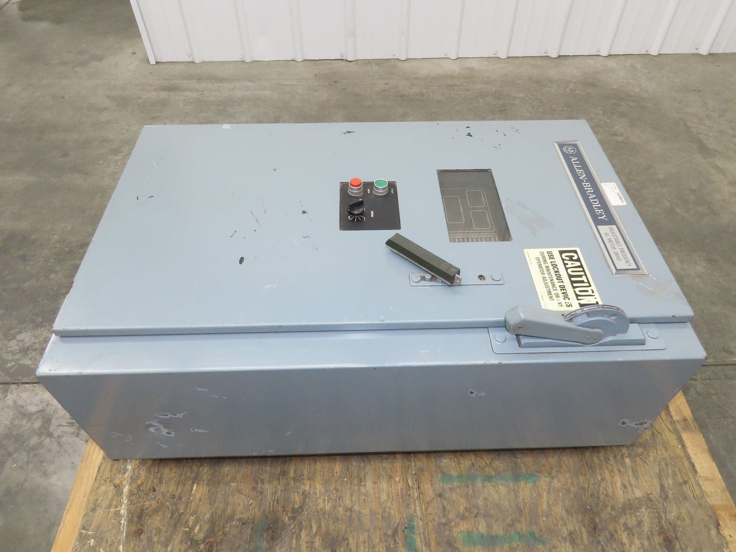 Allen Bradley 1334-FJB VFD Adjustable Frequency Drive 15Hp 460V 21A 3Ph Reman