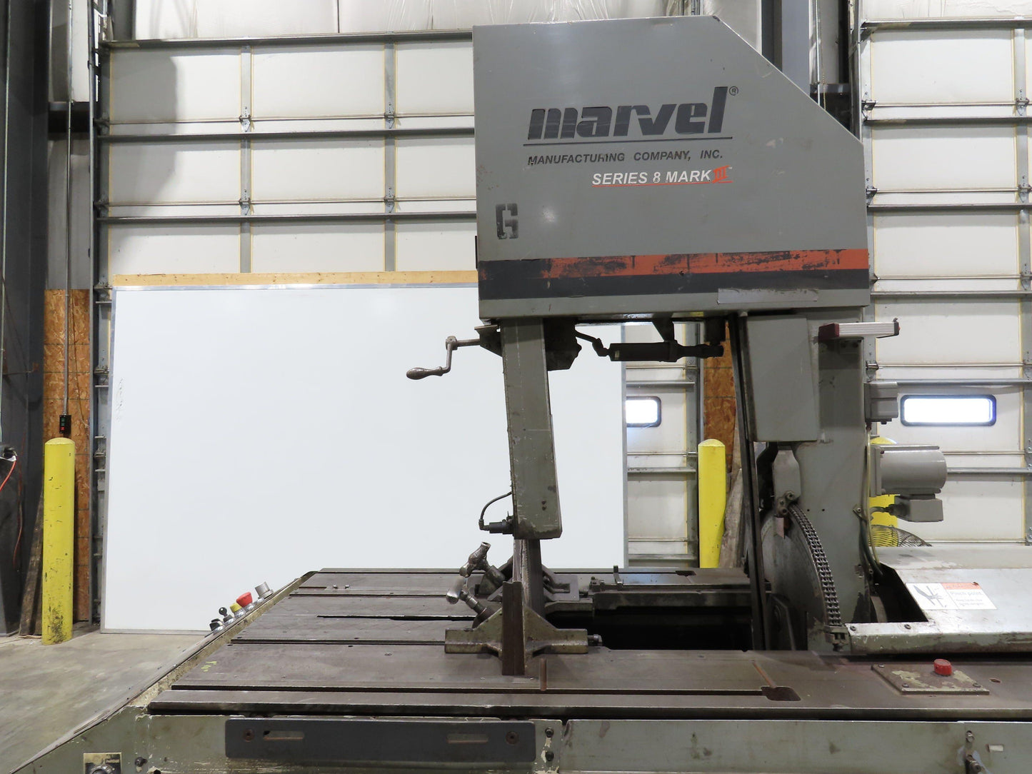Marvel Series 8 Mark III 18"x 22" Vertical Tilt-Frame Band Saw