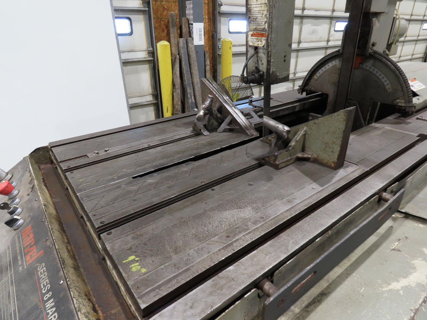 Marvel Series 8 Mark III 18"x 22" Vertical Tilt-Frame Band Saw