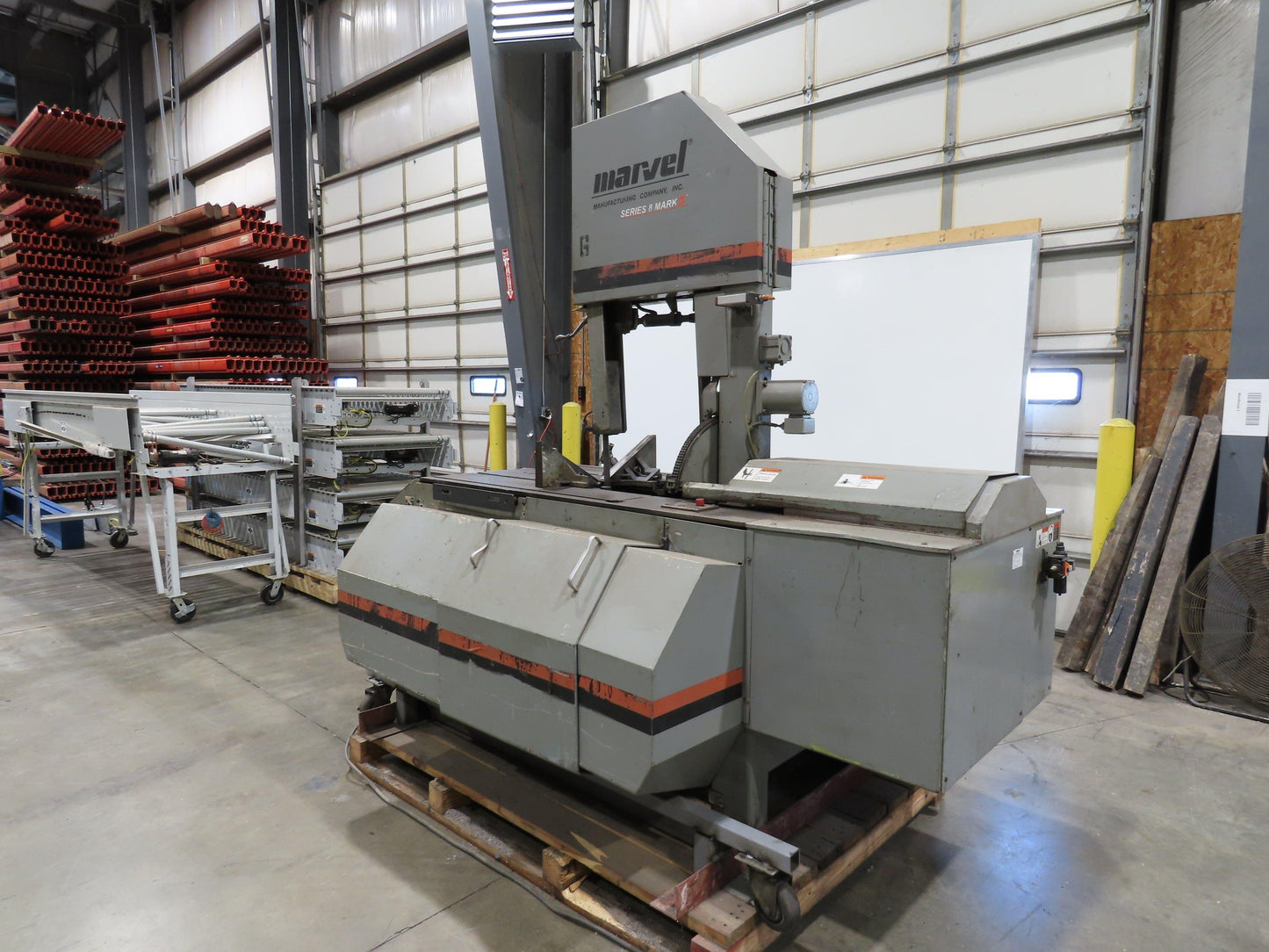 Marvel Series 8 Mark III 18"x 22" Vertical Tilt-Frame Band Saw