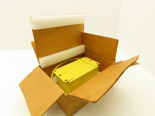 Sick LCU-AGSE Safety Sensor Receiver Interface Unit Woodhead 42939 Connector