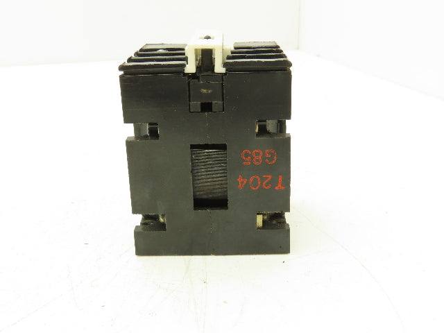 General Electric CR120A02011AA GE Industrial Relay 300V 10A 120VAC 40HZ Coil