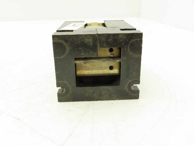 General Electric CR120A02011AA GE Industrial Relay 300V 10A 120VAC 40HZ Coil