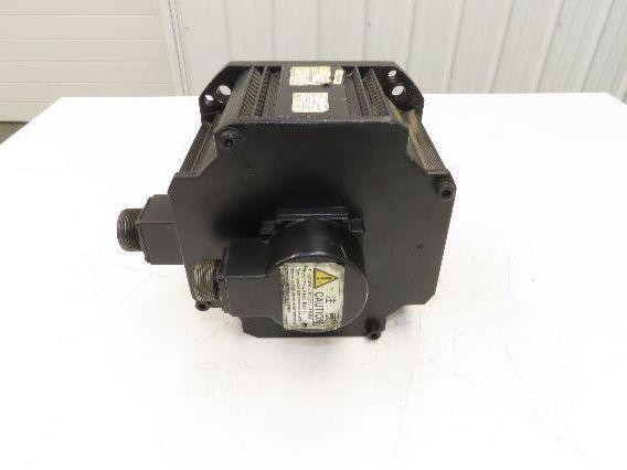 Okuma MFM452Q3V AC Servo Motor 4.5Kw 2000 RPM