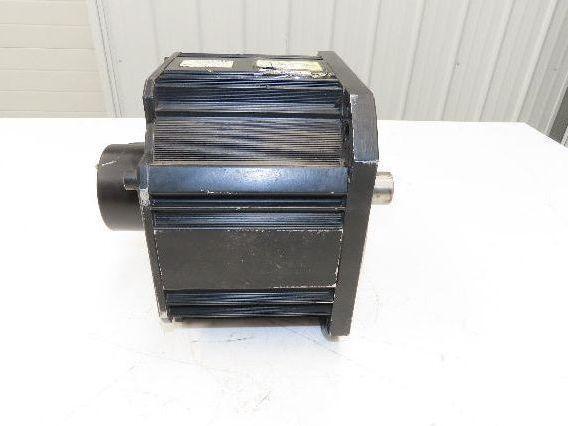 Okuma MFM452Q3V AC Servo Motor 4.5Kw 2000 RPM
