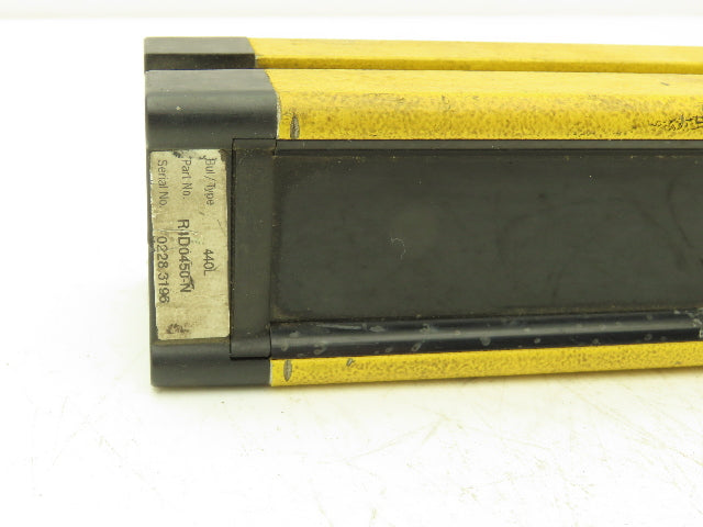 Allen Bradley 440L-R4D0450-N Light Curtain Receiver Guardmaster POC-30