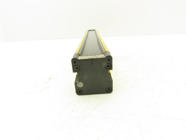 Allen Bradley 440L-R4D0450-N Light Curtain Receiver Guardmaster POC-30
