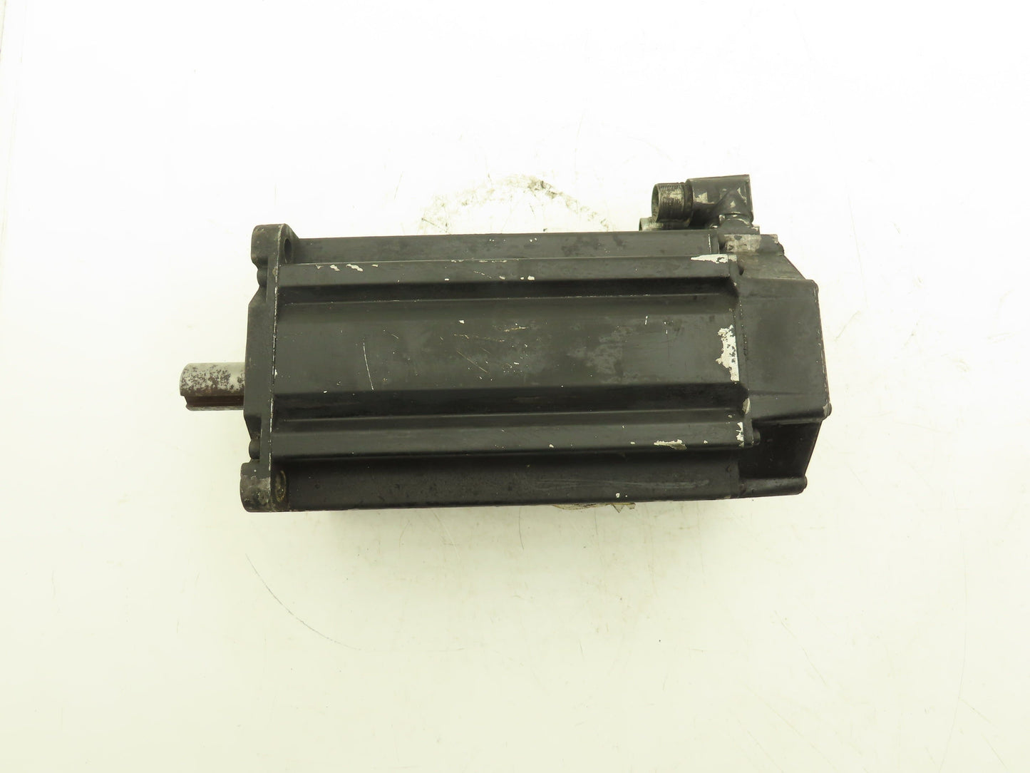 Allen Bradley MPL-B540D-MJ74AA Kinetix AC Servo Motor 4.67Hp 2000 RPM 460V 3PH
