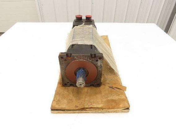 Allen Bradley 1326AB-B2E-11 AC Servo Motor 2.5kW 3000 RPM 460V 3PH