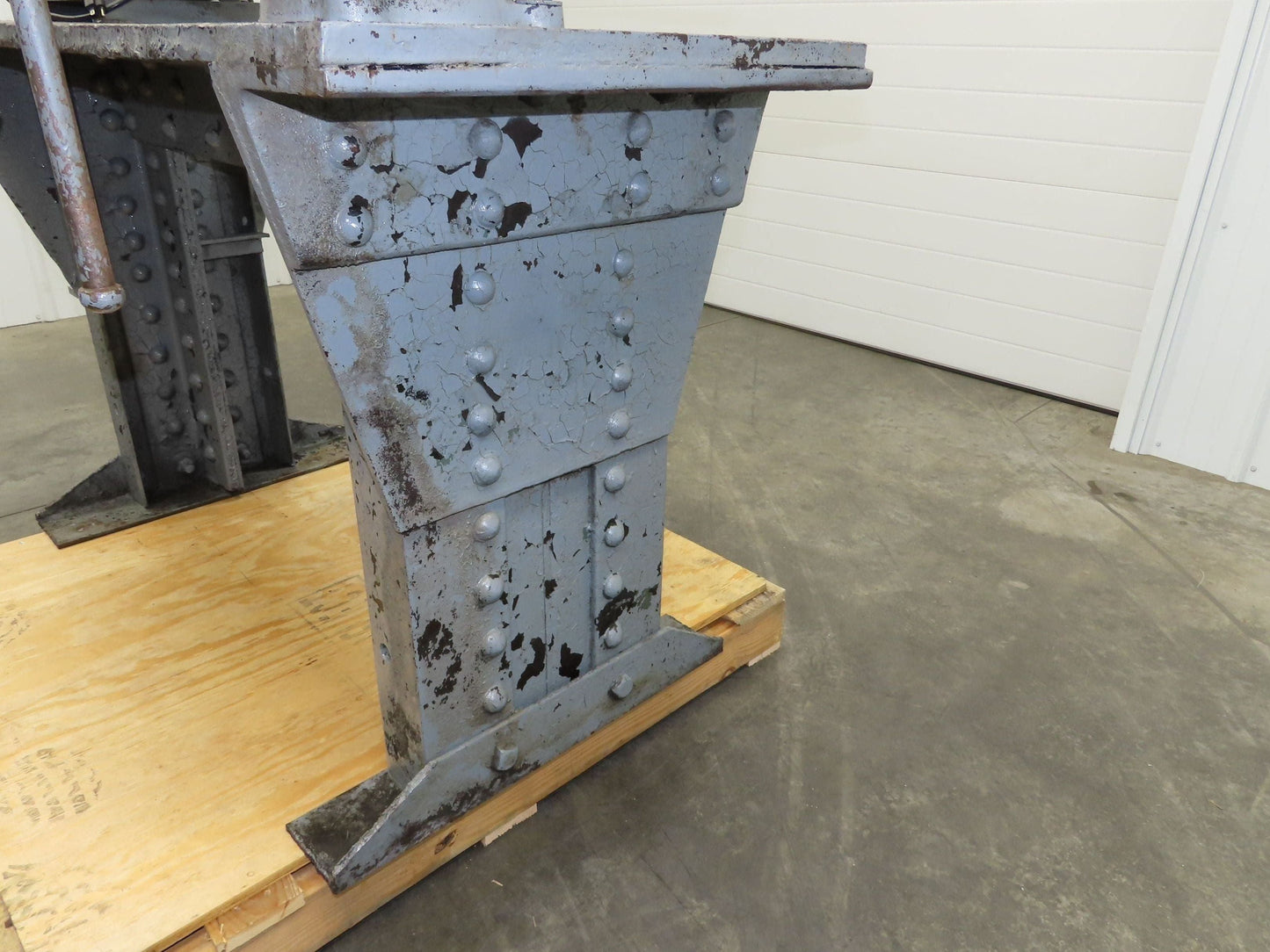 Vintage 1" Thick Top Steel Fabrication Welding Table Work Bench 56"x24"x33"