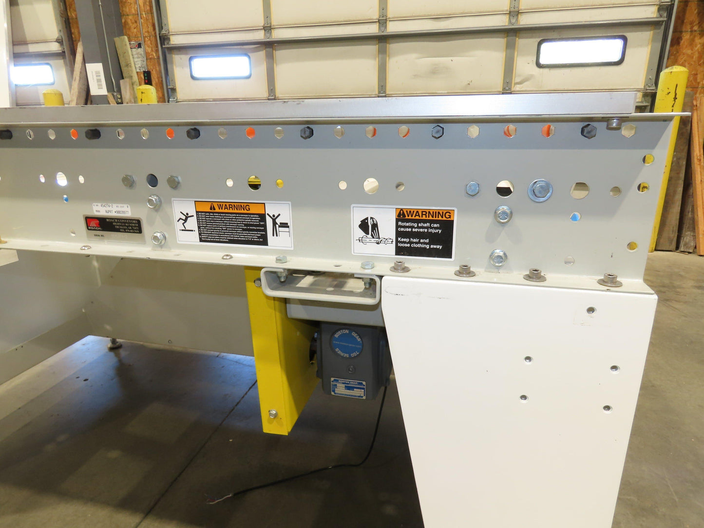 Roach 44"x 6' Live Roller Conveyor 41"BF Line Shaft O-Ring Drive 460V 3PH 106fpm