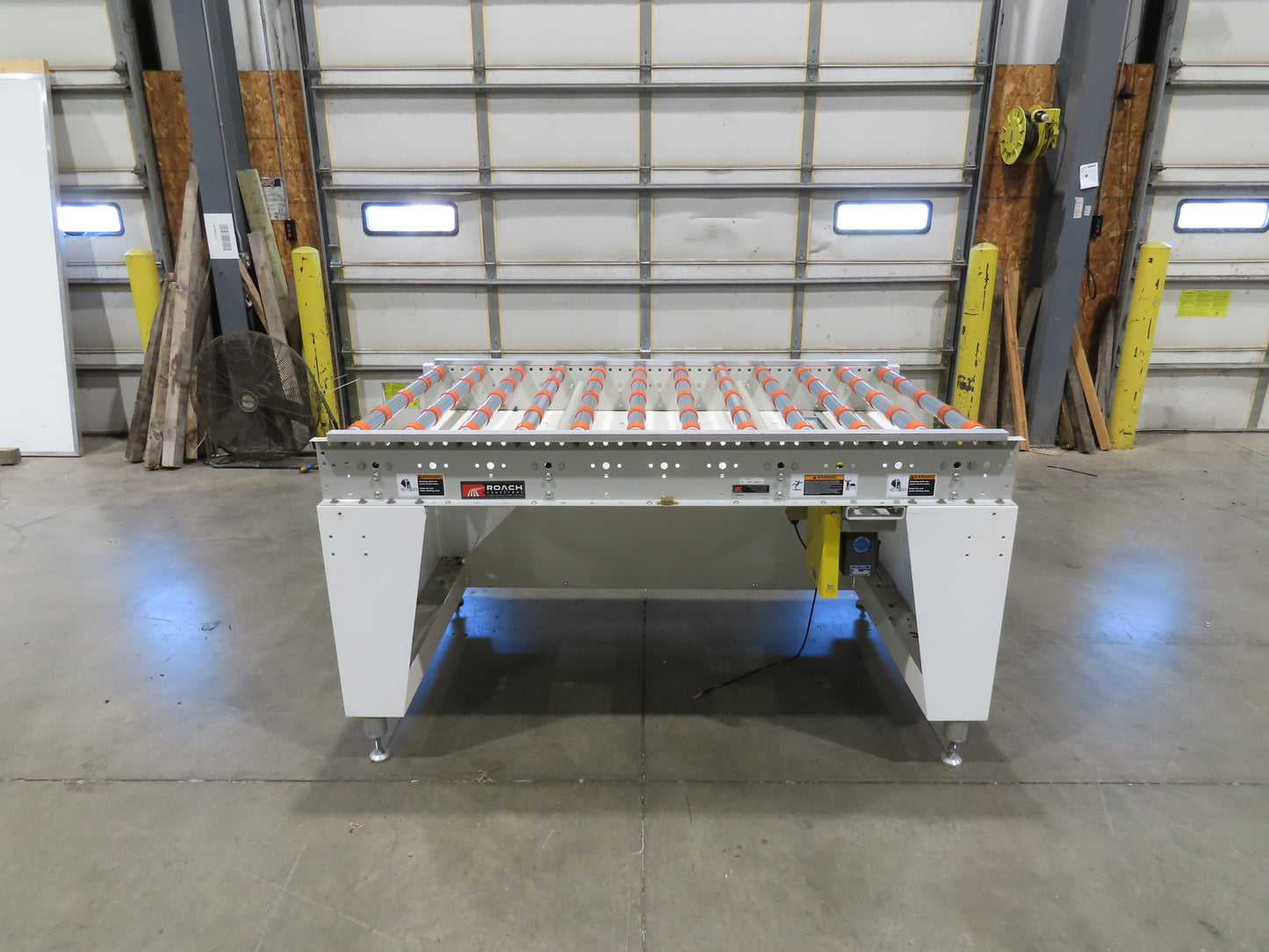 Roach 44"x 6' Live Roller Conveyor 41"BF Line Shaft O-Ring Drive 460V 3PH 106fpm