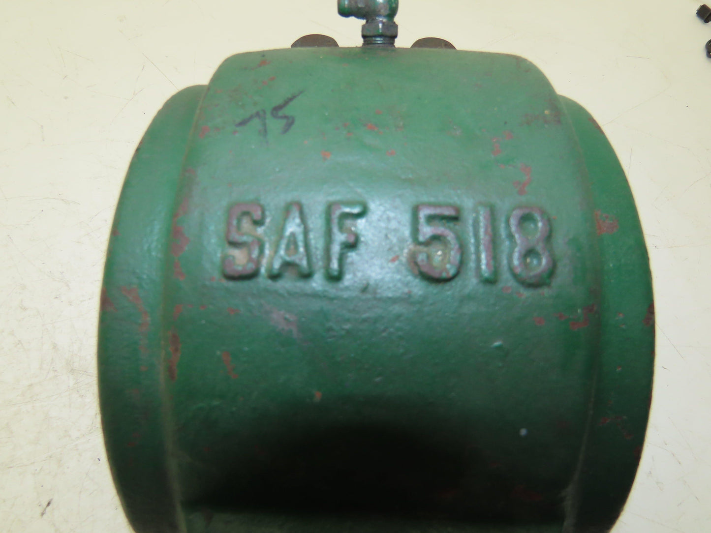 SKF SAF 518 Split Pillow Block Bearing 4-Bolt Housing Base