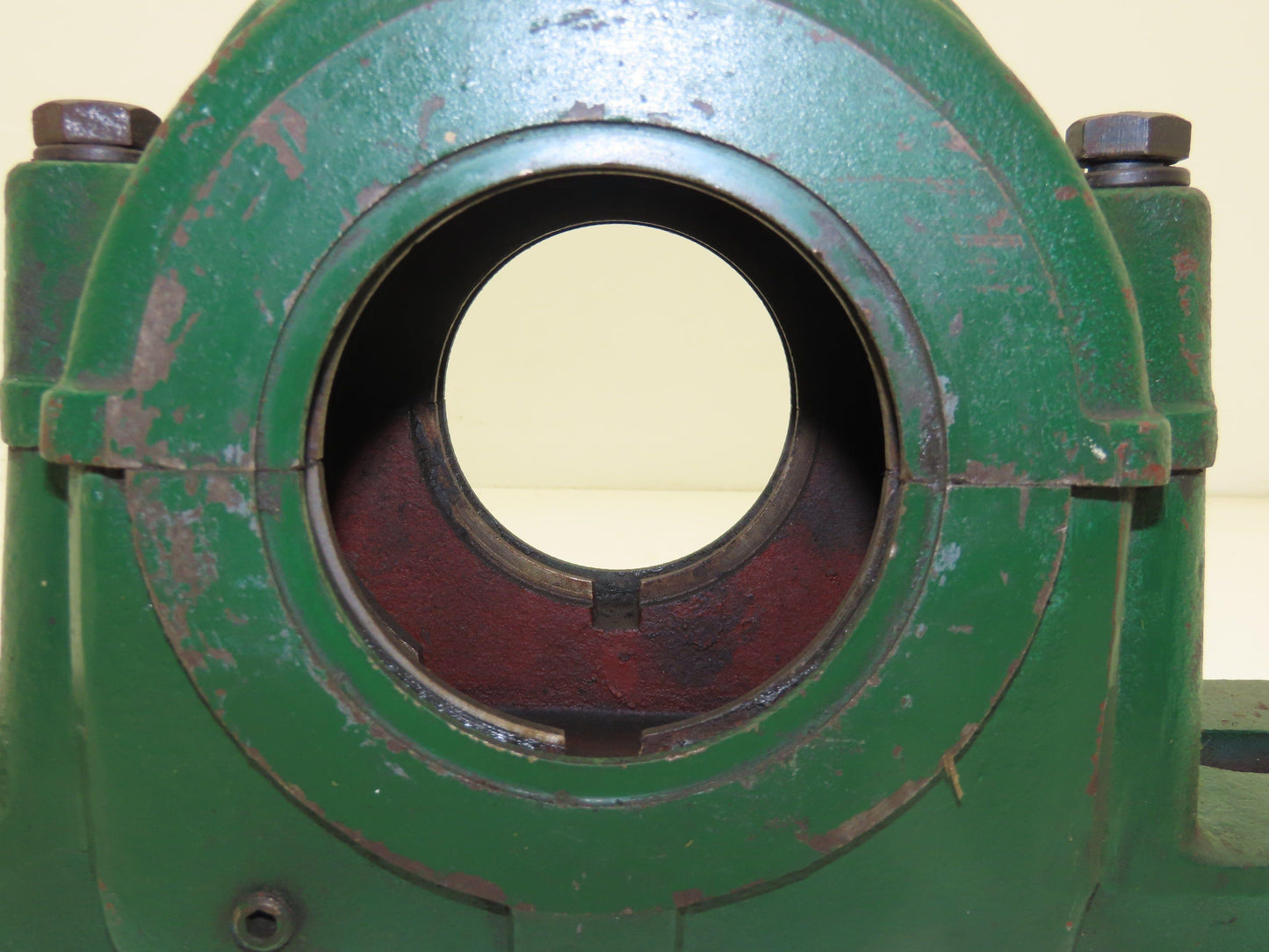 SKF SAF 518 Split Pillow Block Bearing 4-Bolt Housing Base