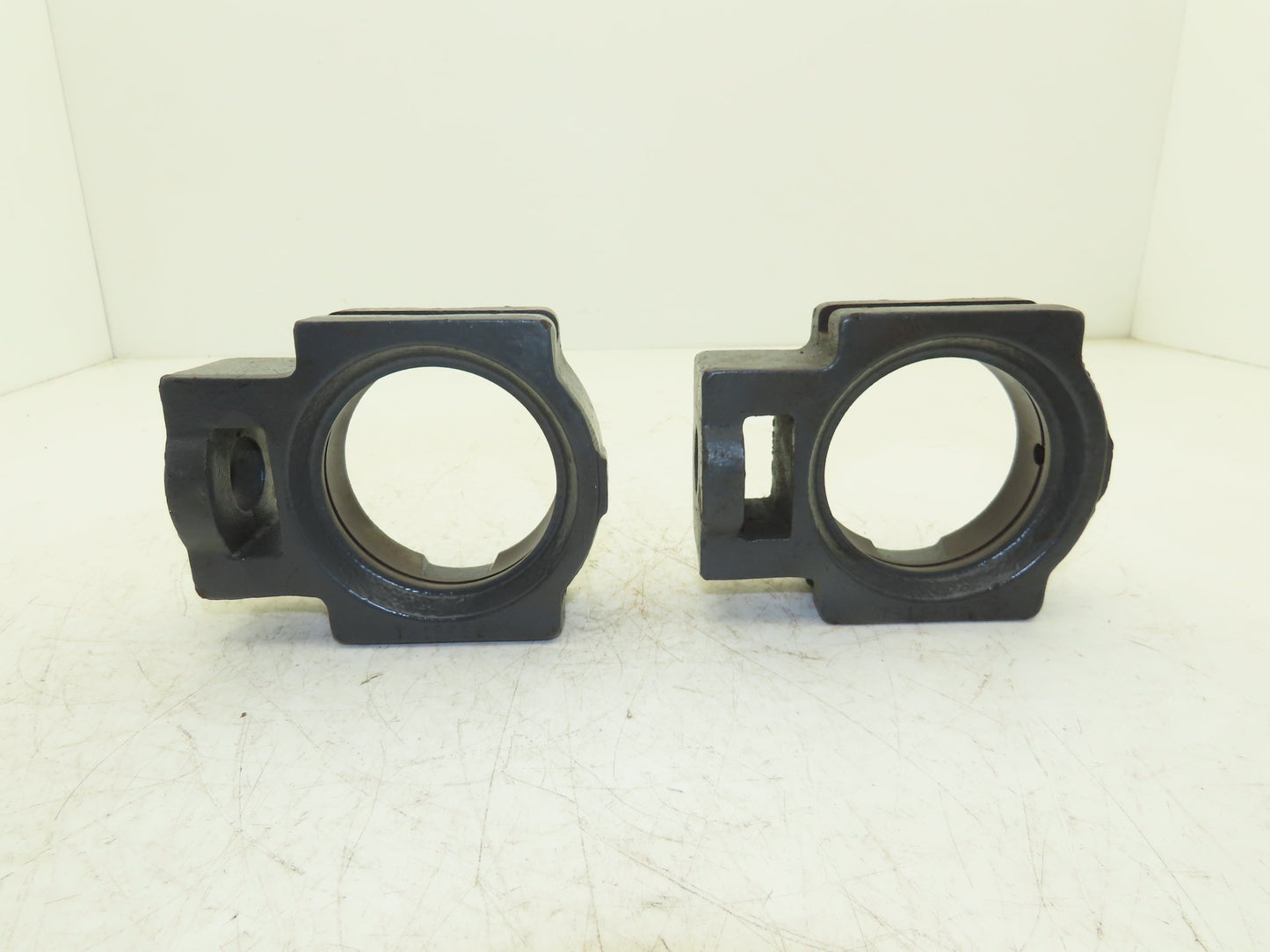 Fafnir T18690 | RTU1-15/16 Take-Up Bearing Housing Lot of 2 *NO INSERT