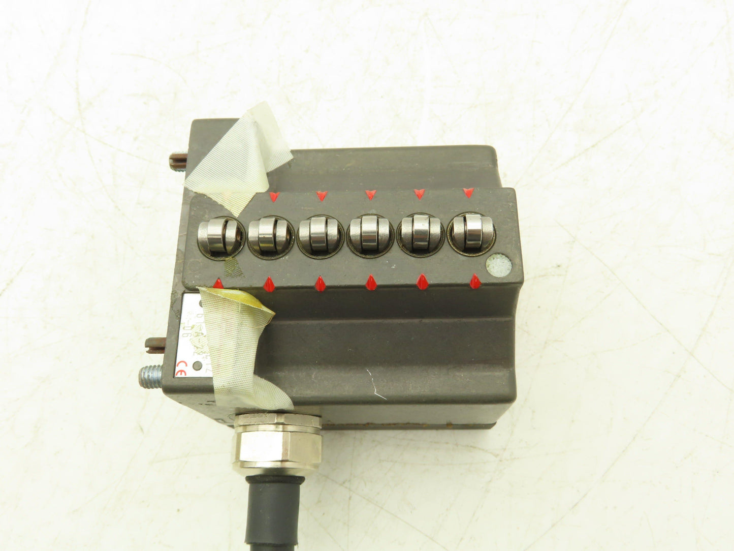 Balluff BNS 113-B6-L12 61-A-22-06 6 Position Limit Switch 23 Pin Plug