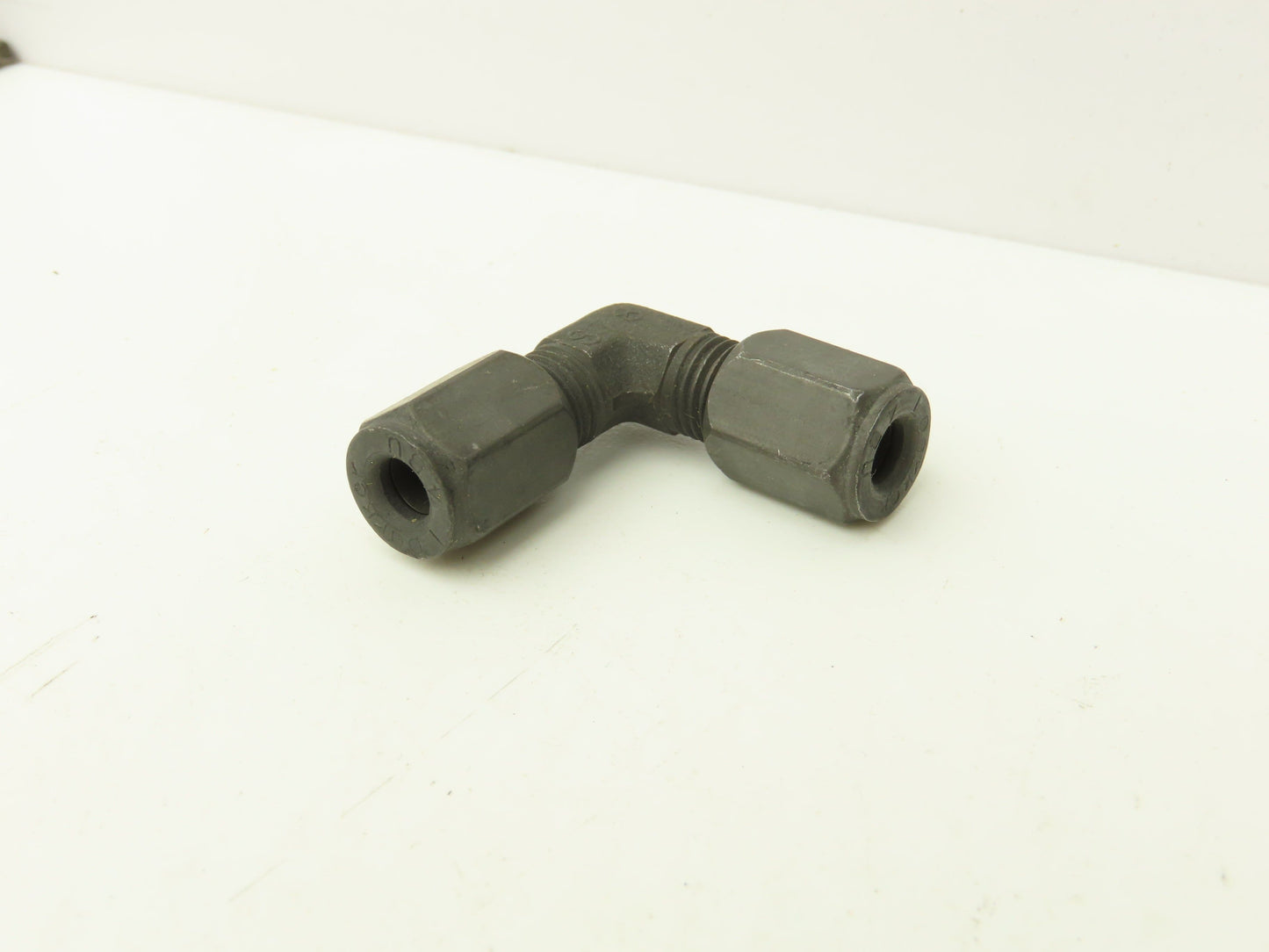 Enerpac FZ2014 Elbow High Pressure Fitting Tube End 5000 psi 1/4" NPT Lot of 6