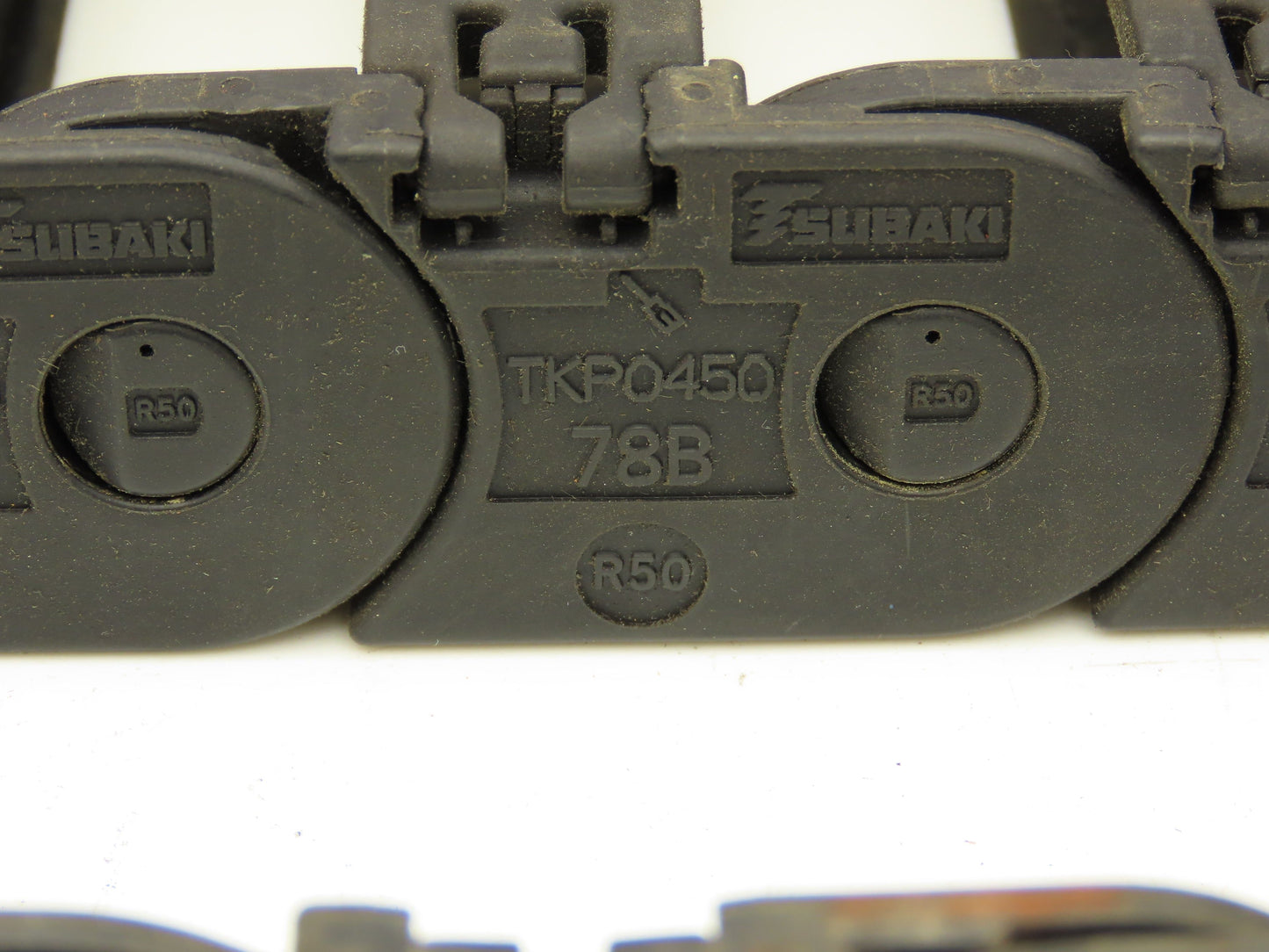 Tsubaki Energy Chain Cable Carrier 15/16 x 3 x 21-42" Mixed Length Lot of 6