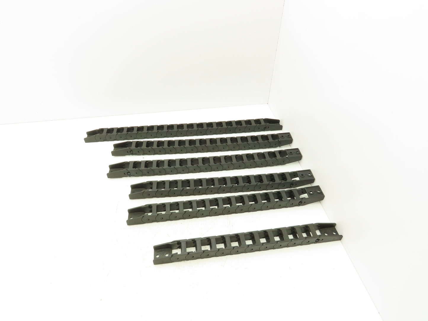 Tsubaki Energy Chain Cable Carrier 19mm H 24mm W 17-26" Mixed Length Lot of 6