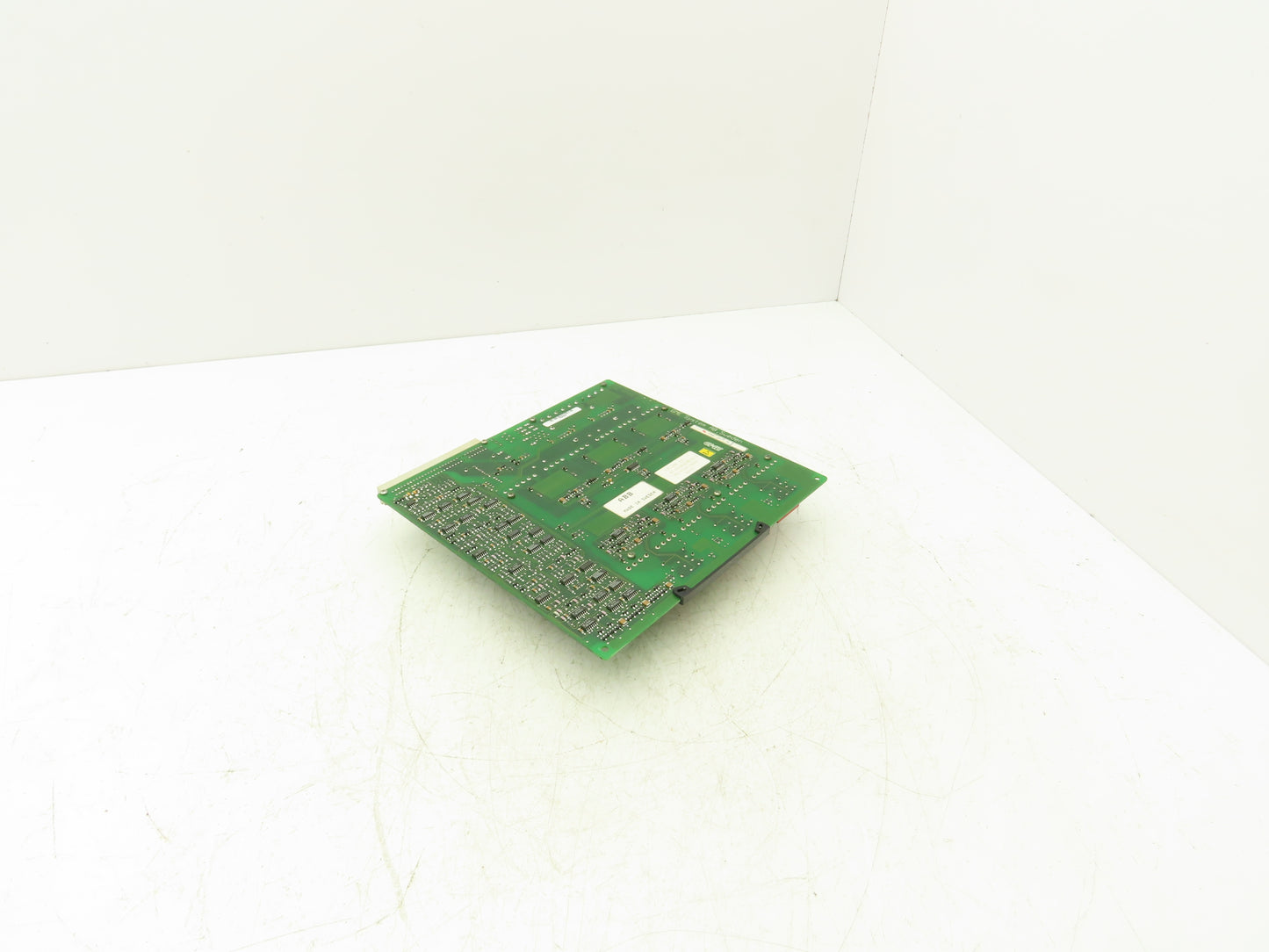 ABB DSQC 236T YB560103-CE/24 Servo Axis Drive