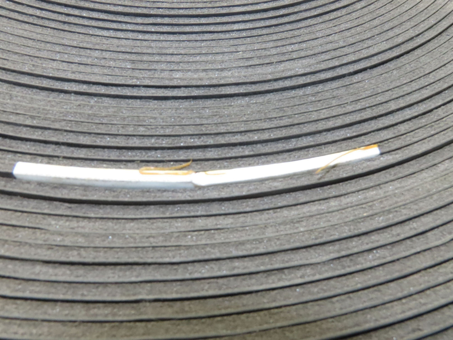 32"W x 178'L Conveyor Belt Foam Backed Soft Top Rubber Cover Black