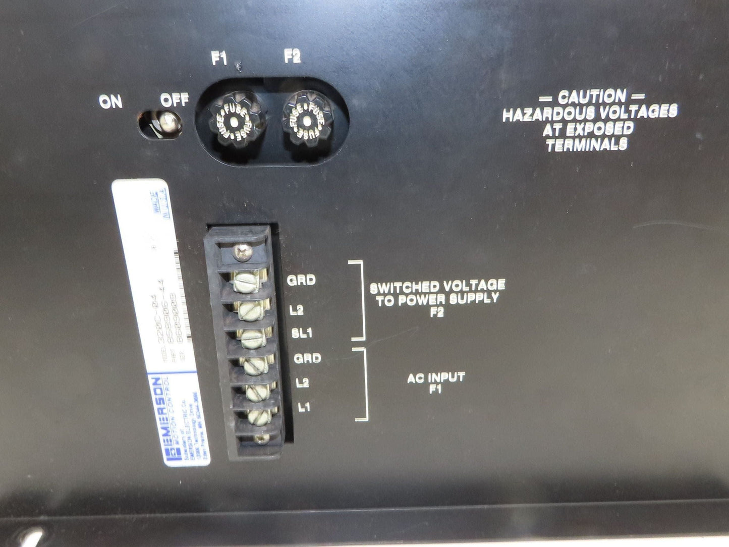 Camco 320C-04 Chassis 320 Programmable Motion Controller Chassis