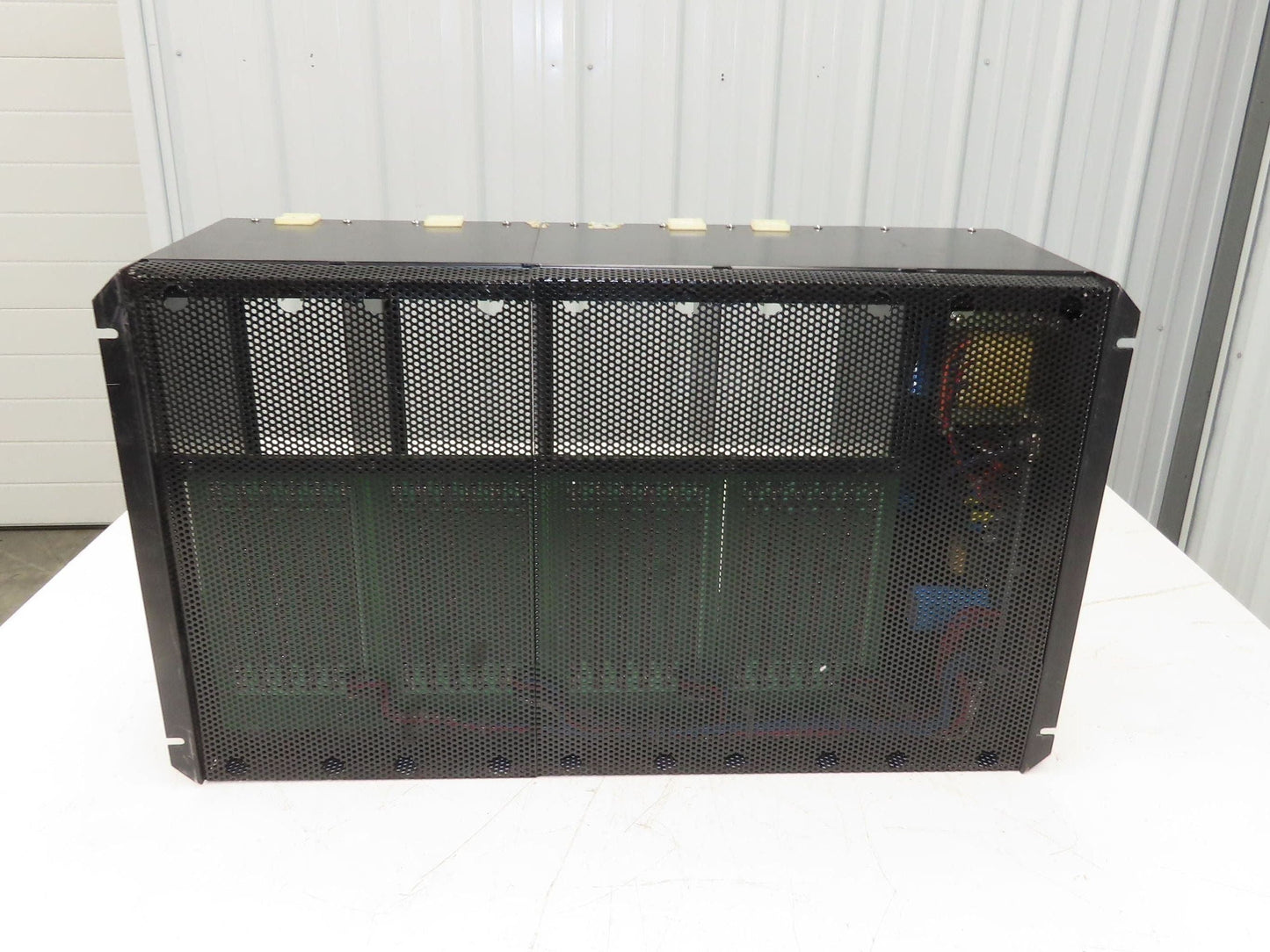 Camco 320C-04 Chassis 320 Programmable Motion Controller Chassis