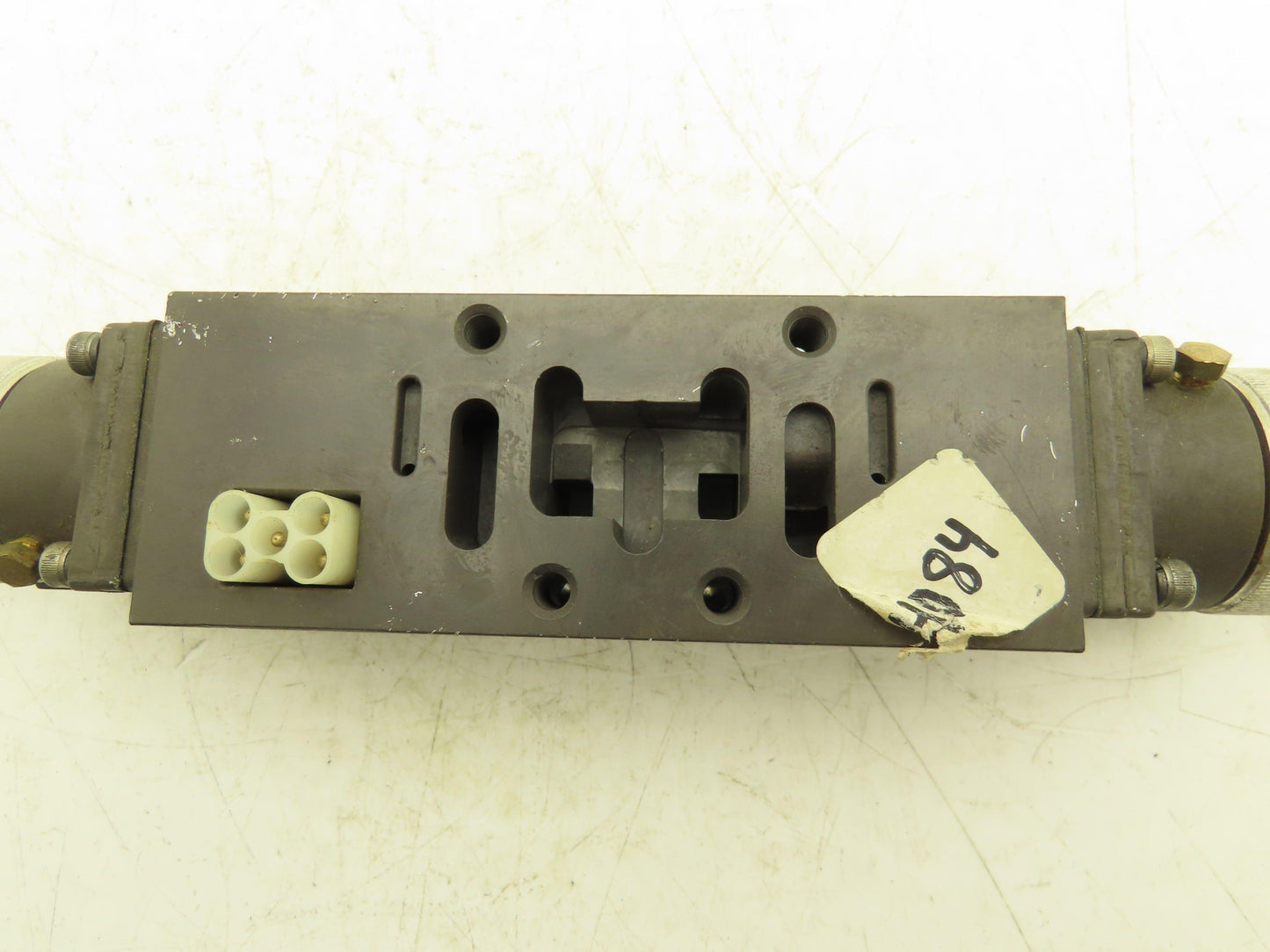 Numatics 92149U Pneumatic Sandwich Valve Pressure Regulator Double End