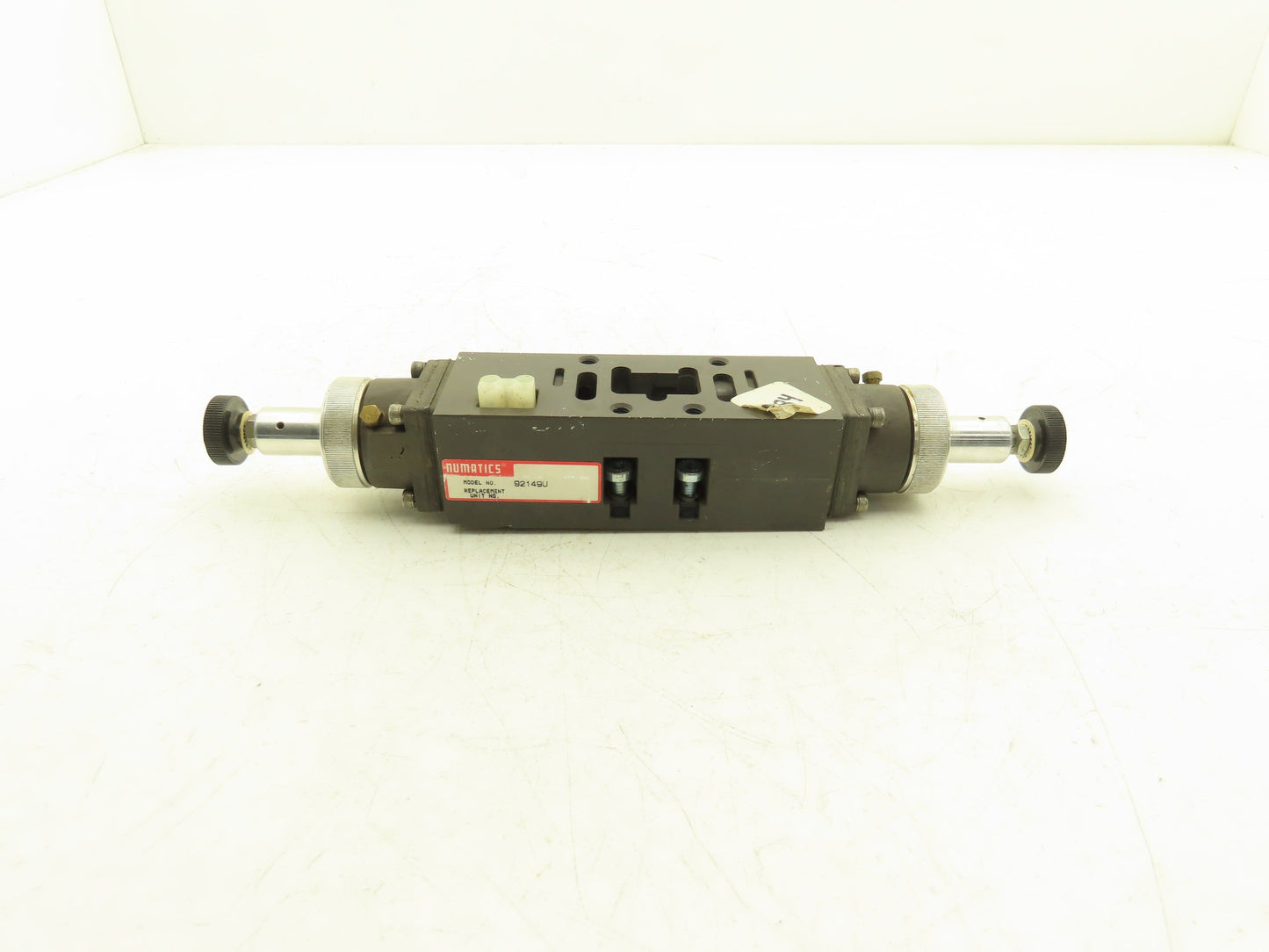 Numatics 92149U Pneumatic Sandwich Valve Pressure Regulator Double End