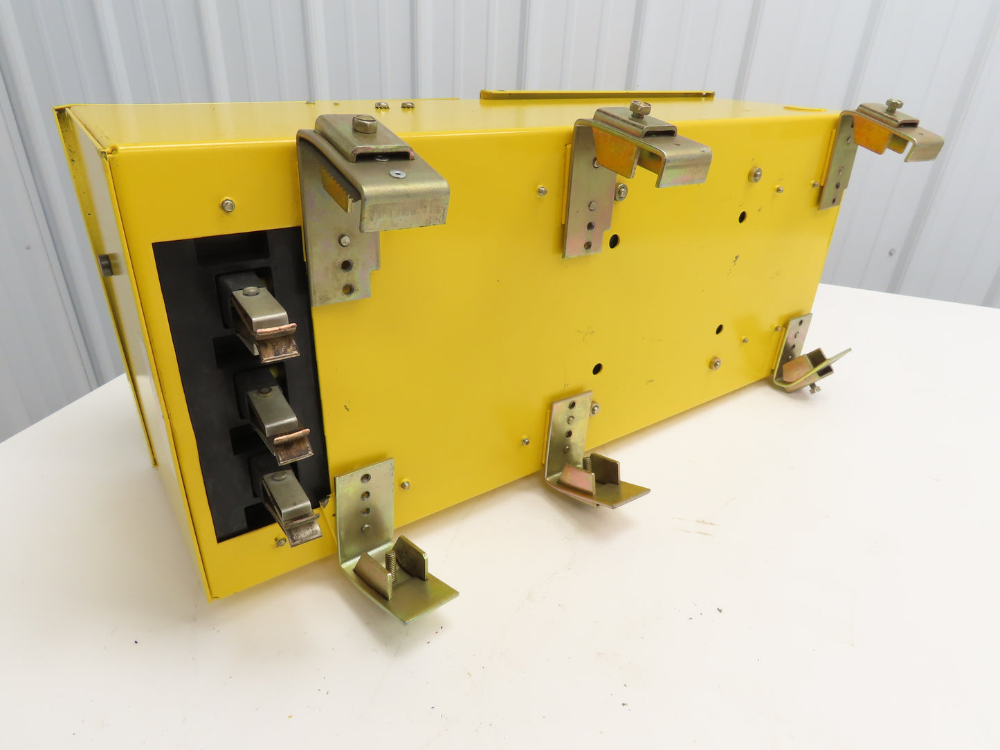 Cutler Hammer 377D993G01 Fused Busway Disconnect 3PH to 1PH Transformer 15A 115V