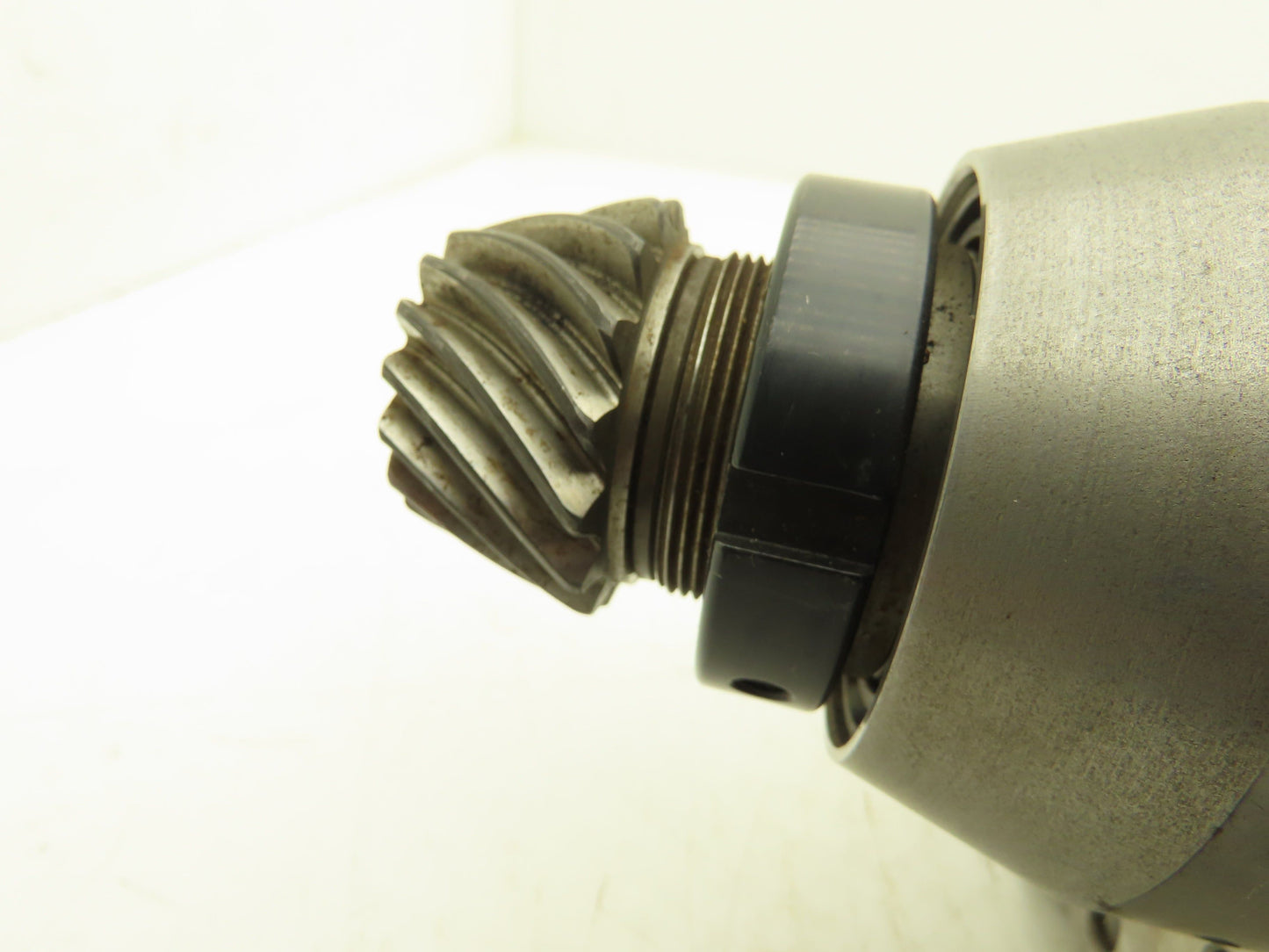 HZ Prazisionstechnik GMBH 242-50 793 Spindle Head Gearbox 1:1 Reducer CLP10