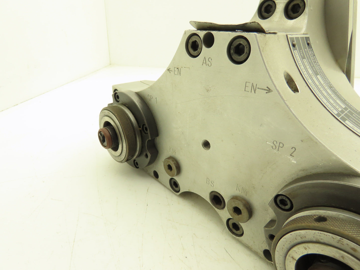 HZ Prazisionstechnik GMBH 242-50 793 Spindle Head Gearbox 1:1 Reducer CLP10