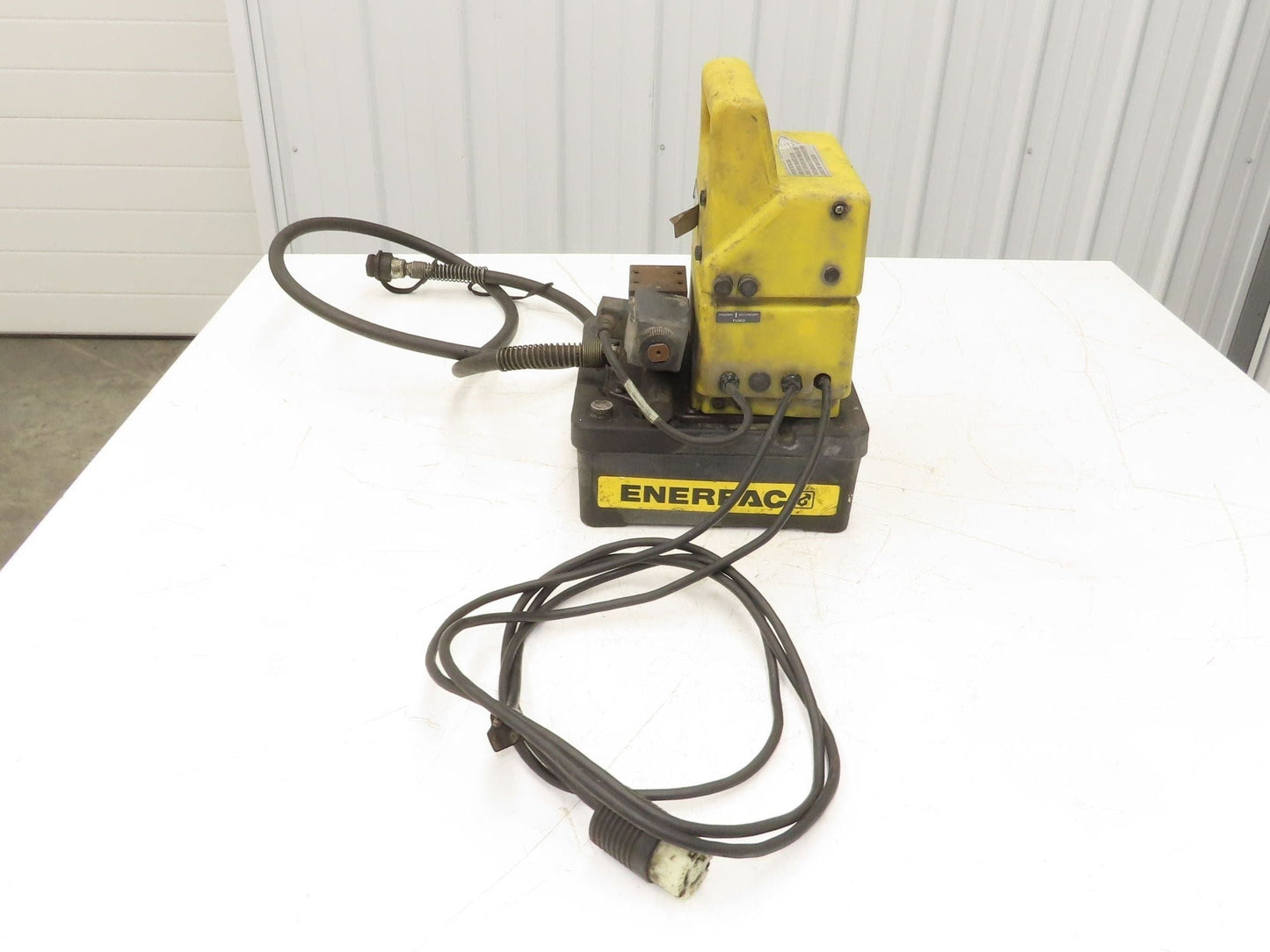 Enerpac PUJ1201B Hydraulic Pump 10000psi 1/2Hp with 3-Way Valve 115V 1PH