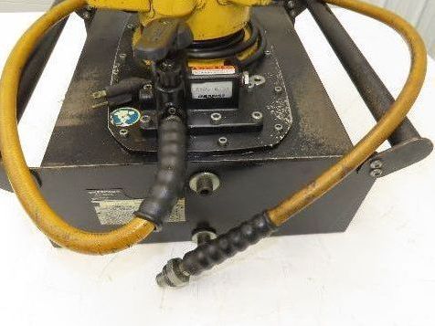 Enerpac ZE3220MB Hydraulic Pump 10000psi 1Hp 115V Oil Flow @ 100psi 450in³/Min