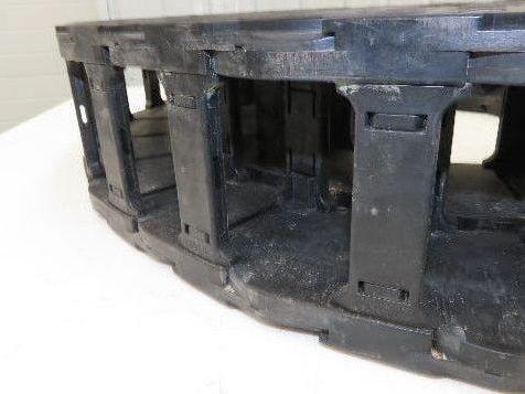 Igus Energy Chain Cable Carrier 3"W x 4"H x 11'10"L 17' Working Length