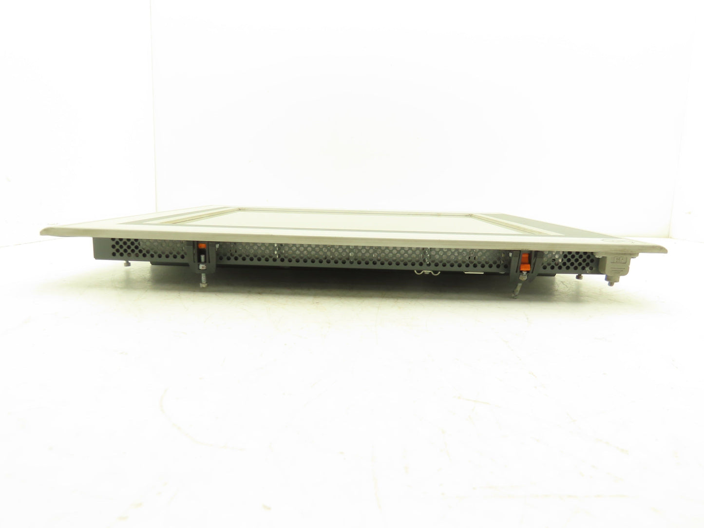 B&R 5AP920.1906-01 Automation Panel 900 19" 24VDC 3.2A REV00 Missing Link Slot