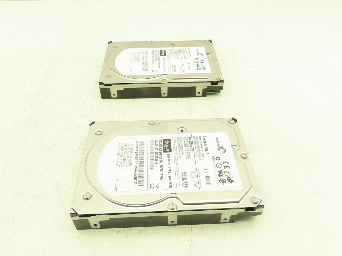 Sun/Seagate Cheetah 10K.7 Hard Drive Fibre Channel 10k rpm 3.5" 300Gb Lot of 2