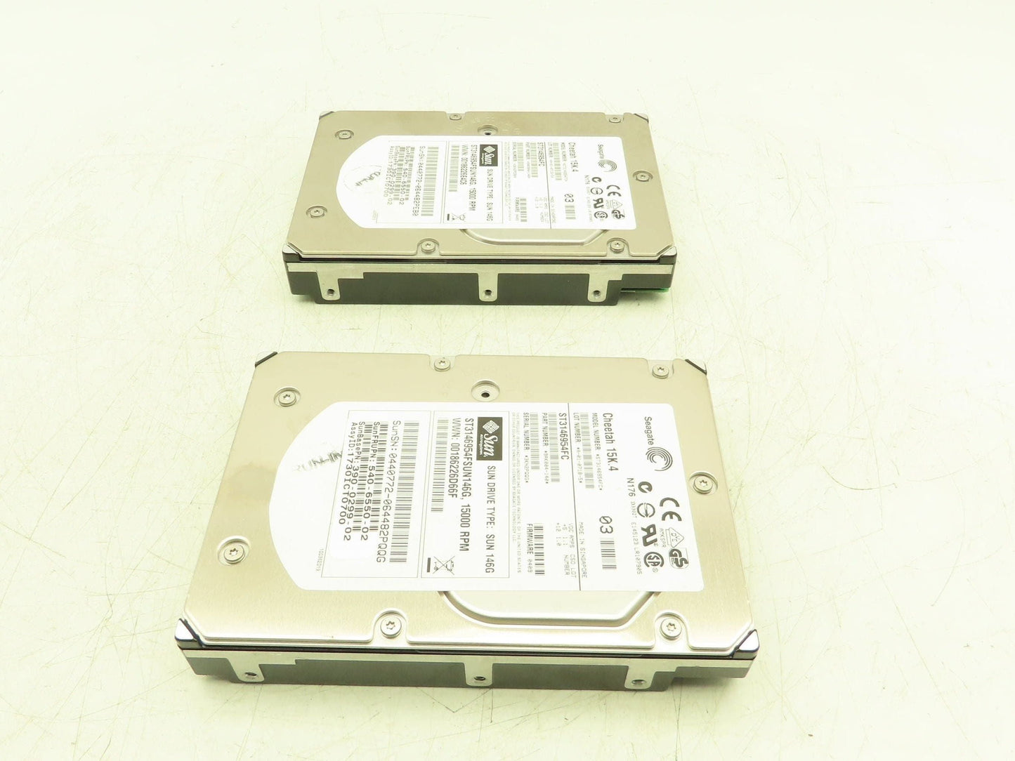 Sun/Seagate Cheetah 15K.4 Hard Drive Fibre Channel 15k rpm 3.5" 146Gb Lot of 2