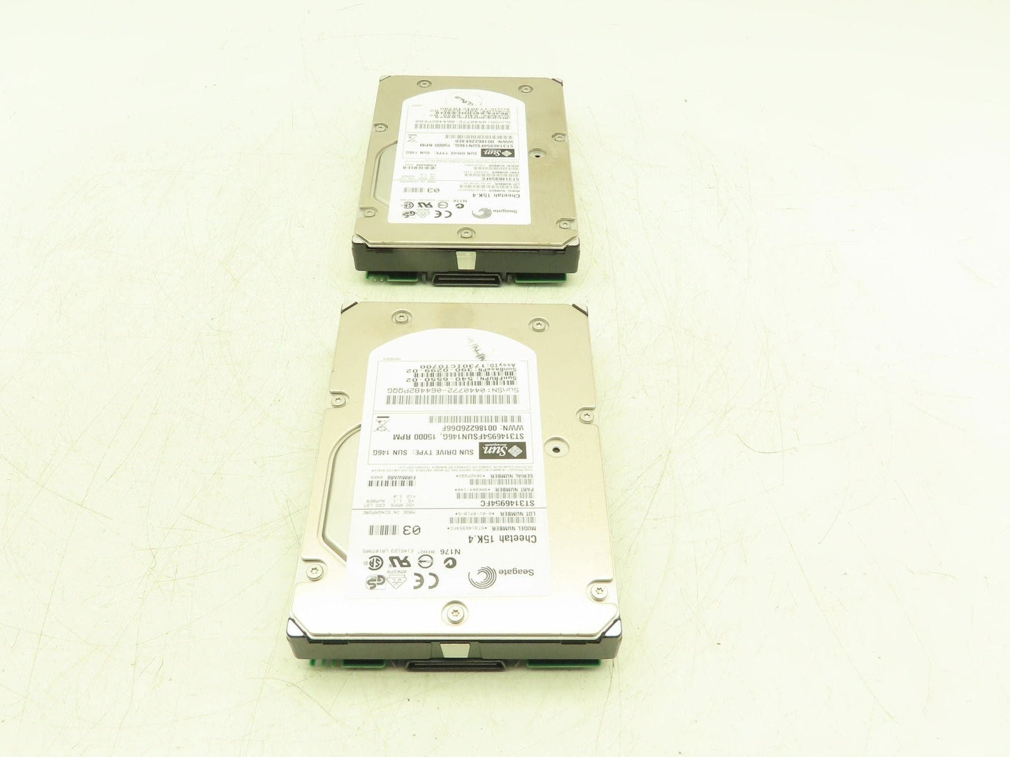 Sun/Seagate Cheetah 15K.4 Hard Drive Fibre Channel 15k rpm 3.5" 146Gb Lot of 2