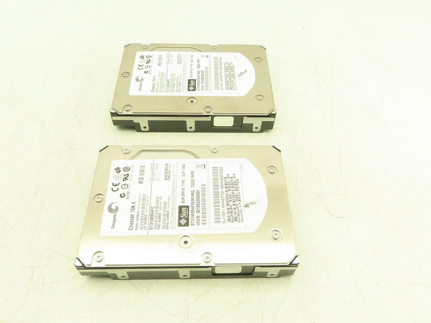 Sun/Seagate Cheetah 15K.4 Hard Drive Fibre Channel 15k rpm 3.5" 146Gb Lot of 2