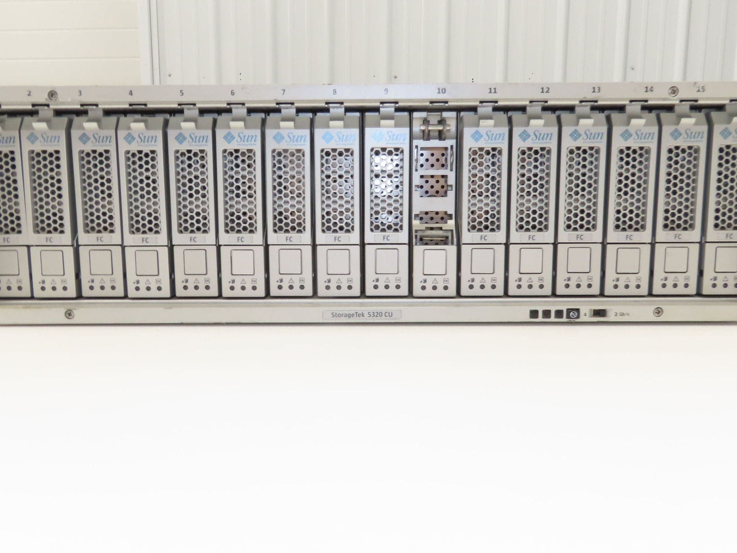 Sun StorageTek 5320 CU 16-Bay RAID Fibre Channel 3.5" NO HDDs