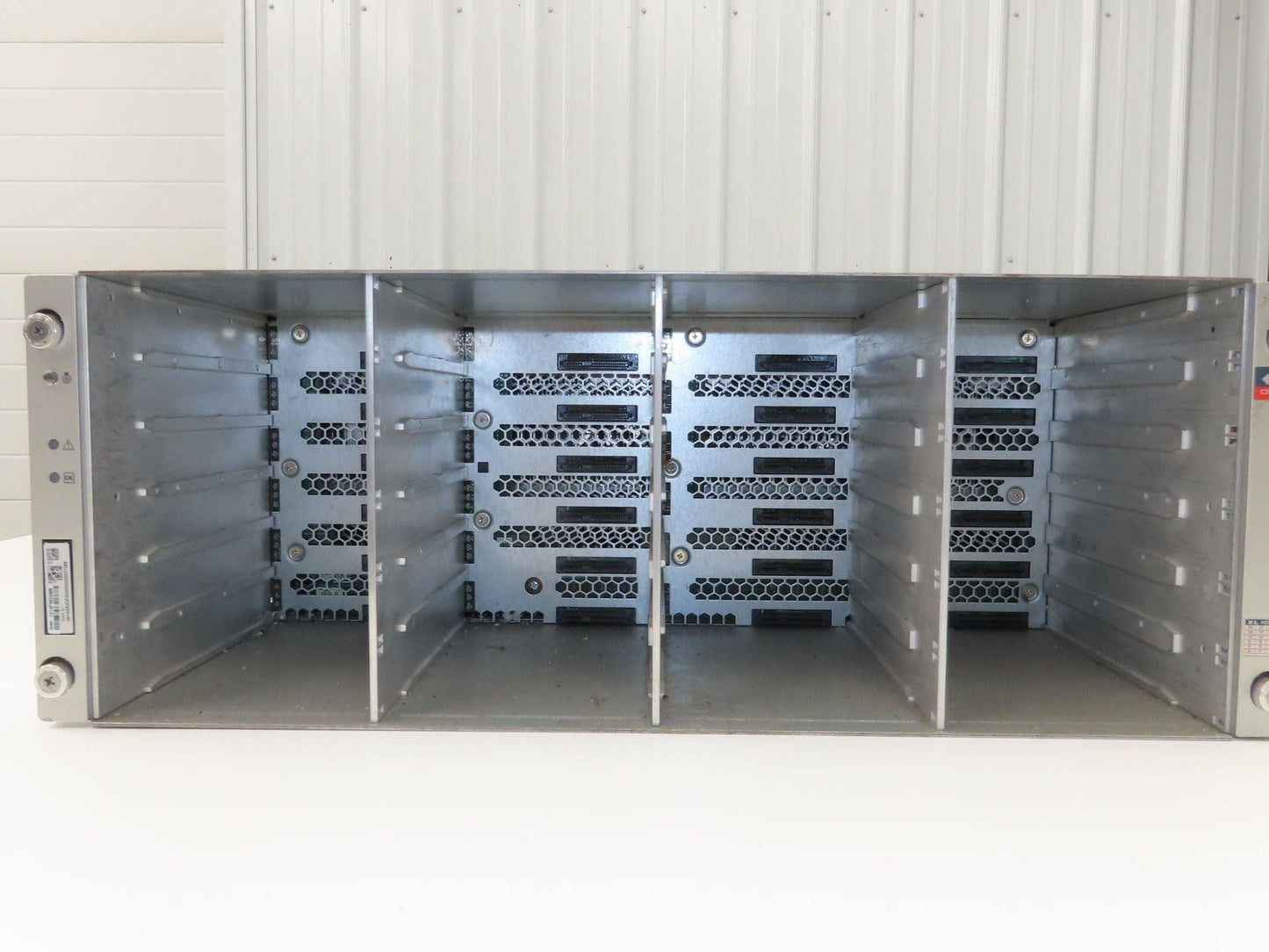 Sun Disk Shelf SAS 24-Bay 3.5" Storage Unit NO HDDs NO CADDIES